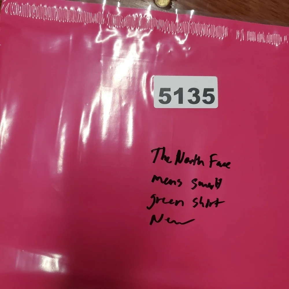 The North Face T Shirt Men Small Light Green Cotton‎ Logo Standard Fit Outdoor